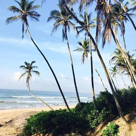 The Ocean Villa At Surf Spot 마타라 외부 사진