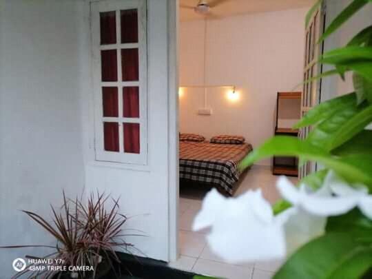 The Ocean Villa At Surf Spot 마타라 외부 사진
